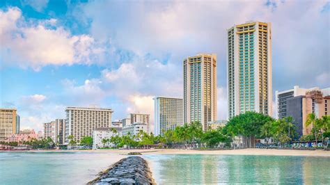 Honolulu, Hawaii Resort on Waikiki Beach | Hyatt Regency Waikiki