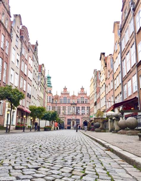 The history and architecture of the Gdansk Old Town in photos