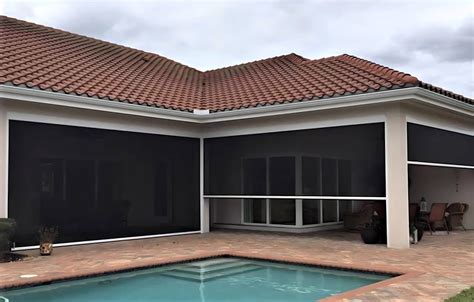 Motorized Screens Bring Sunlight Control & Comfort - Suncoast Specialty ...