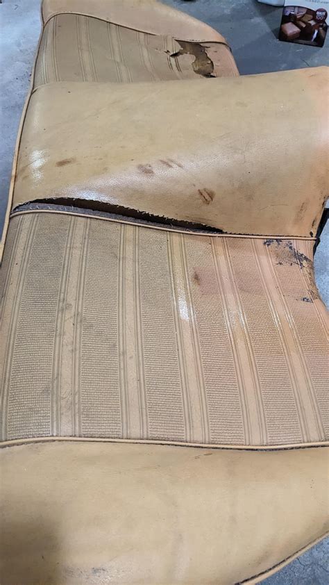 Need guidance In vinyl car seat repair : r/upholstery