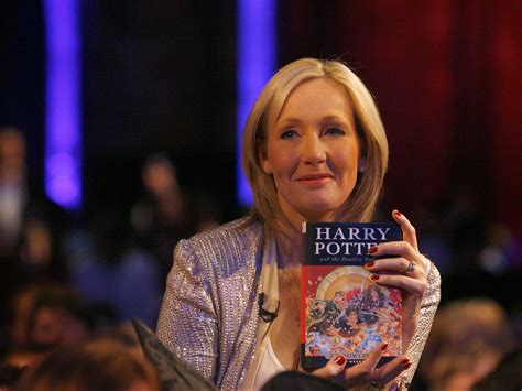 J.K. Rowling no es autora de nuevos libros de Harry Potter