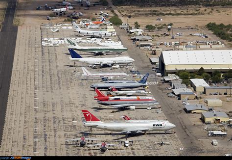 Marana Pinal Airpark - Large Preview - AirTeamImages.com