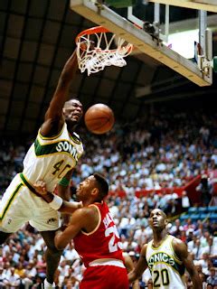 You Got Dunked On: Throwback Dunk of The Week: Shawn Kemp Dunks On ...