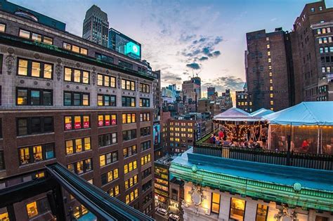 Magic Hour Roof Top at Moxy Times Square - Hotel in in New York, NY ...