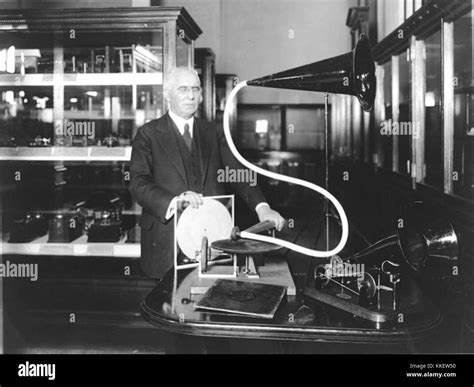 Emile Berliner with disc record gramophone - between 1910 and 1929 Stock Photo - Alamy