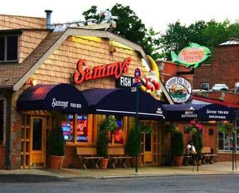 Actually Sammy's is the best too...City Island, Bronx | City island ...