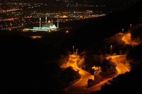 Islamabad at Night | Pakistani Pictures