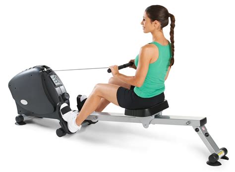 6 Best Compact Rowing Machine For Home Use (2016-2017)