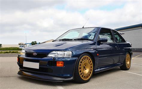 Ford escort rs cosworth specifications