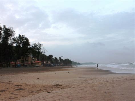 Ganpatipule Beach, Ganpatipule - Timings, Water sports, Best time to visit