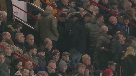 Sheffield Utd fans head for exits after 15 mins! | Football News | Sky ...