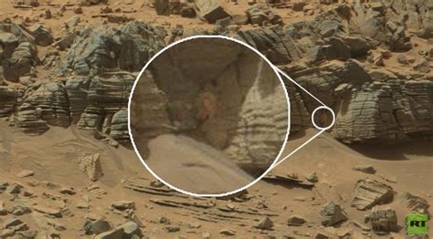 Space crab? Mars object in NASA pics totally thrills red planet fans — RT World News