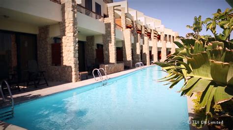 Adult Swim Up Room @ Sensatori Resort Sharm El Sheik - YouTube