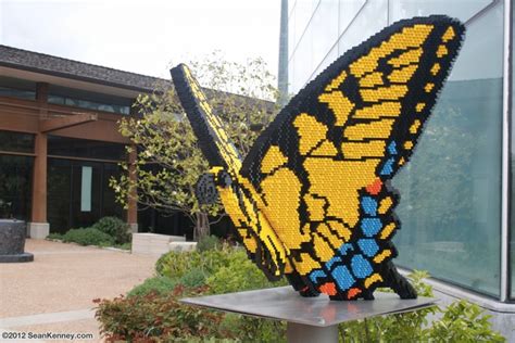 Zoo Filled with Life-Sized LEGO Animal Sculptures