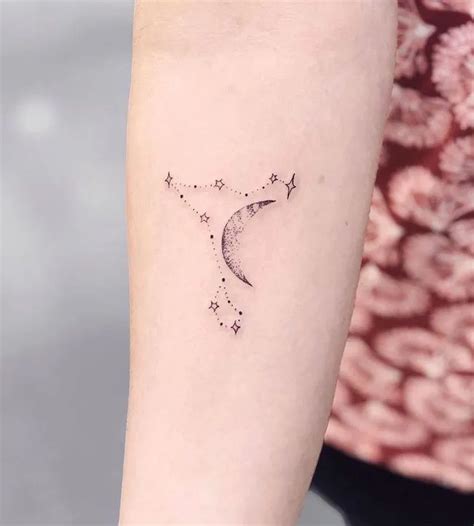 45 Stunning Pisces Tattoos with Meaning