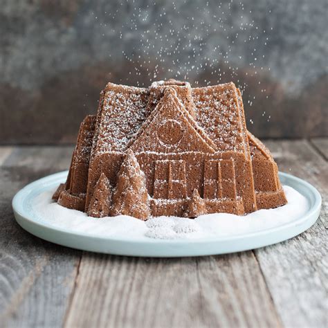 Gingerbread House Bundt® Pan | Christmas baking, Gingerbread house, Gingerbread