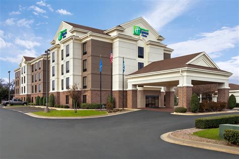 HOLIDAY INN EXPRESS & SUITES DURANT AN IHG HOTEL $137 ($̶1̶7̶3̶ ...