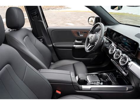 2023 Mercedes-Benz EQB: 57 Interior Photos | U.S. News