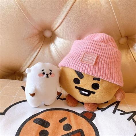 🍪shooky🍪 on Instagram: “Shooky taking care of rk🥺 #shooky #shookybt21 # ...