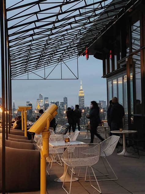 Best Williamsburg Rooftop Bars & Bars With AWESOME Views - Your ...