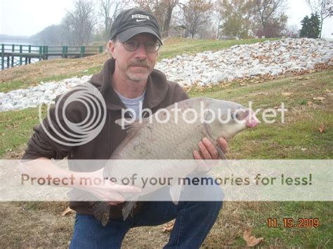 Wabash River at Terre Haute on 15 November 2009.