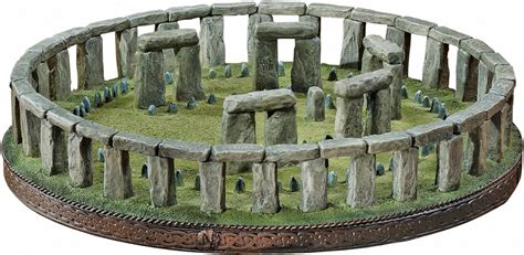 Design Toscano Restored Stonehenge Monument Statue: Amazon.co.uk ...