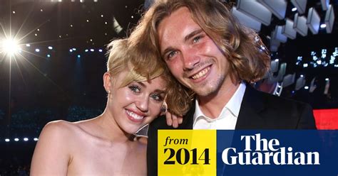 Miley's VMA speech sparks claims that winners were pre-warned | Miley ...