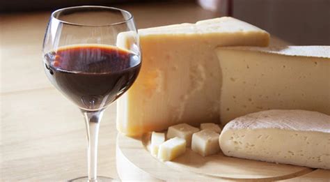 Best Cheese and Wine Pairings