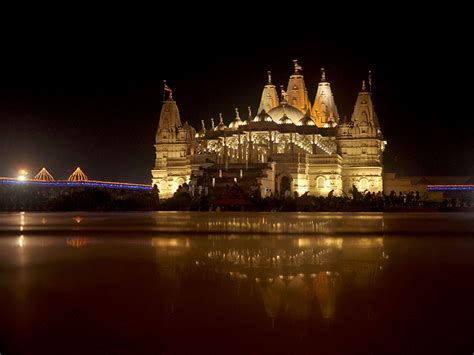 BAPS Shri Swaminarayan Mandir Murti-Pratishtha Mahotsav, Kolkata, India