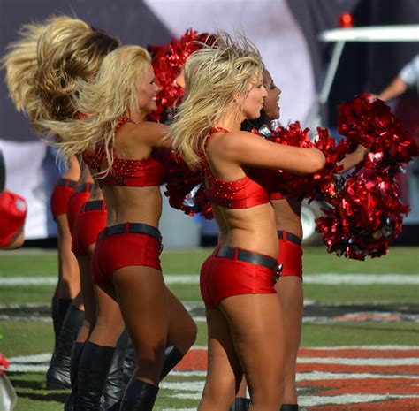 Tampa Bay Bucs Cheerleaders | Bucs v Redskins 093012 | Flickr