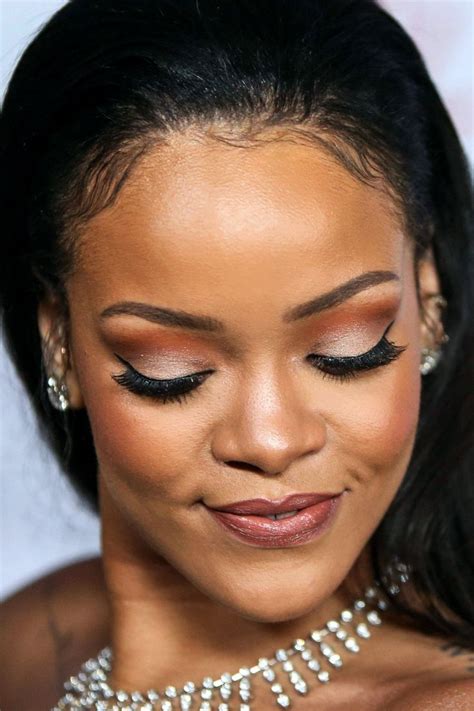 Rihanna Sos Makeup - Mugeek Vidalondon