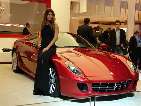 sports cars: Ferrari Girls Automotive Car News