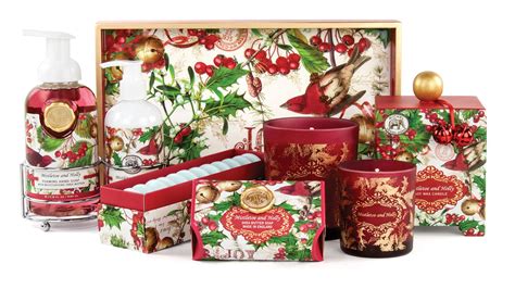 Michel Design Works new fall design collection in Mistletoe & Holly. Scent is Fresh Holiday ...