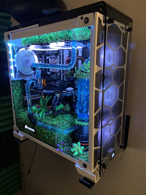 Custom pc build- jungle edition | Gaming room setup, Custom pc, Green pc