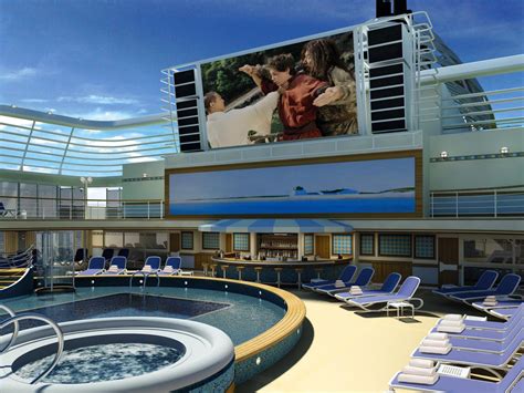 Cruise Vacations: Cruise ship Aurora