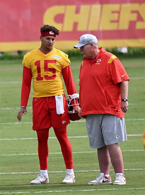 With chance to be part of elite NFL history, Chiefs and Mahomes have fresh motivation