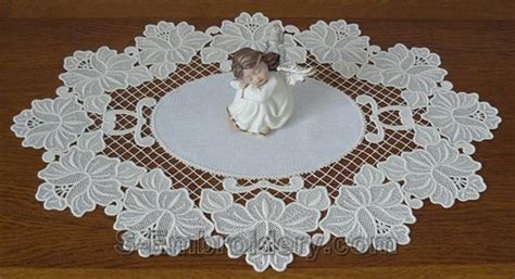 Free standing lace machine embroidery - 10545 Free standing lace floral ellipse doily