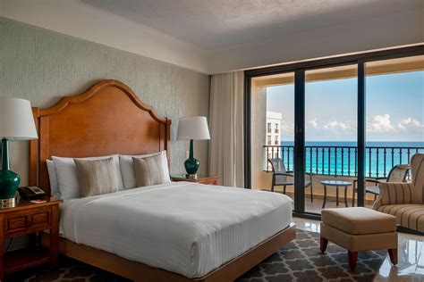 Cancun Hotel Rooms with Ocean View | Marriott Cancun Resort