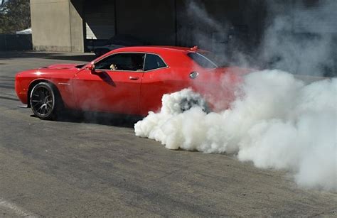 2015 Dodge Challenger SRT Hellcat Dyno Test - eBay Motors Blog