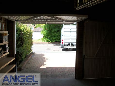 One Piece Garage Doors - Angel Garage Door Repair and Gate (877) 616-7770