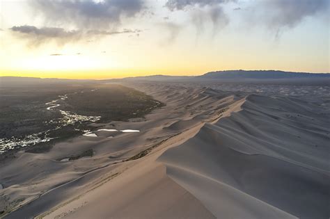 Textured sandy surface in desert · Free Stock Photo