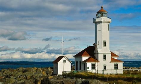 Point Wilson Lighthouse in Washington - AllTrips