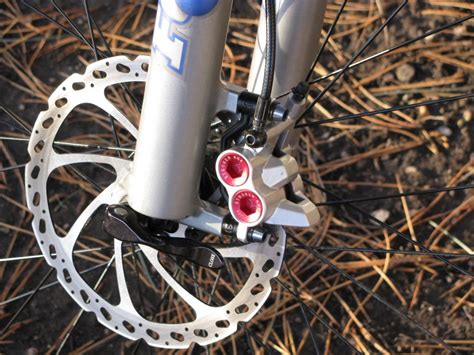 Hydraulic Disc Brake Service - Singletracks Mountain Bike News