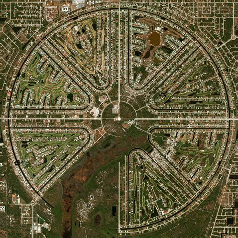 Radial City Plan: Nine Examples Around the World Seen From Above | ArchDaily