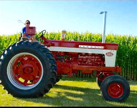 FARMALL 560 Diesel | Farmall, Classic tractor, Tractors