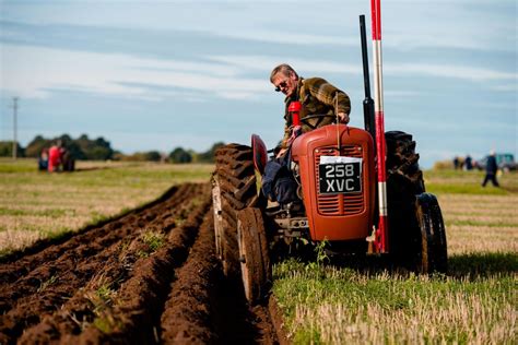 Hundreds watch annual ploughing match | Shropshire Star