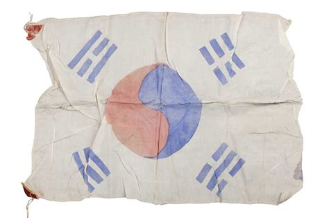 Lot 343 - KOREAN WAR ERA FLAGS