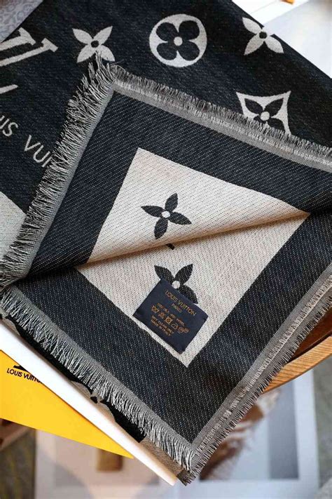 Louis Vuitton Classic Monogram Scarf replica - Affordable Luxury Bags