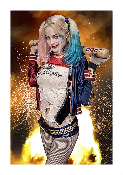 Margot Robbie And Harley Quinn