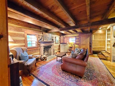 15 Cozy Blue Ridge Mountains Cabin Rentals - Southern Trippers